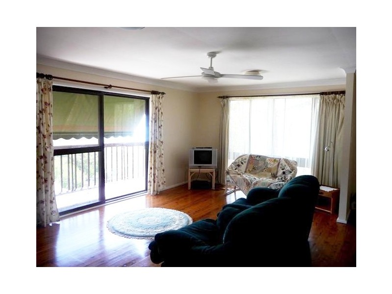 28 Llewellyn St, Saratoga NSW 2251