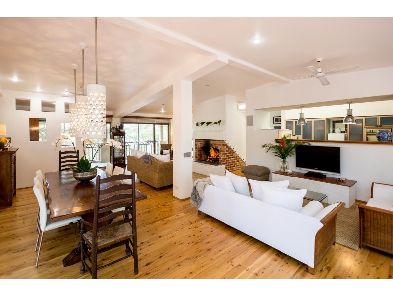 20 Elvys Ave, Saratoga NSW 2251