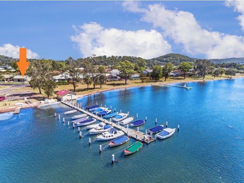 8 Mirreen Ave, Davistown NSW 2251