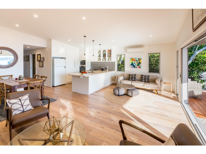 39 Steyne Rd, Saratoga NSW 2251