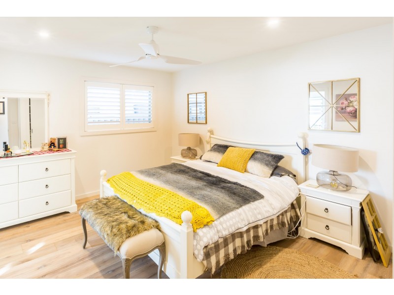 39 Steyne Rd, Saratoga NSW 2251