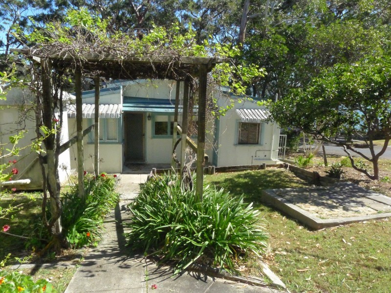 17 Centennial Ave, Saratoga NSW 2251