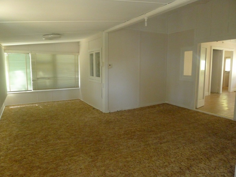 17 Centennial Ave, Saratoga NSW 2251