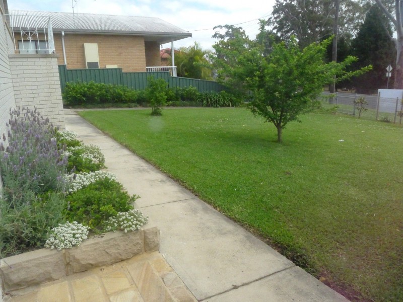 6 Steyne Rd, Saratoga NSW 2251