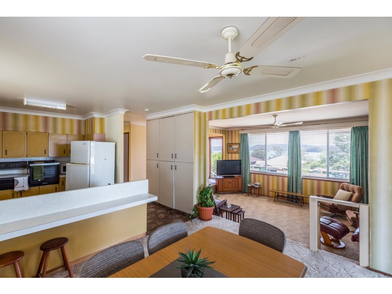 6 Brooklyn Rd, Saratoga NSW 2251