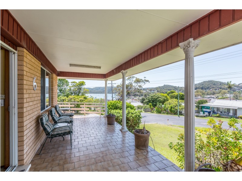 6 Brooklyn Rd, Saratoga NSW 2251