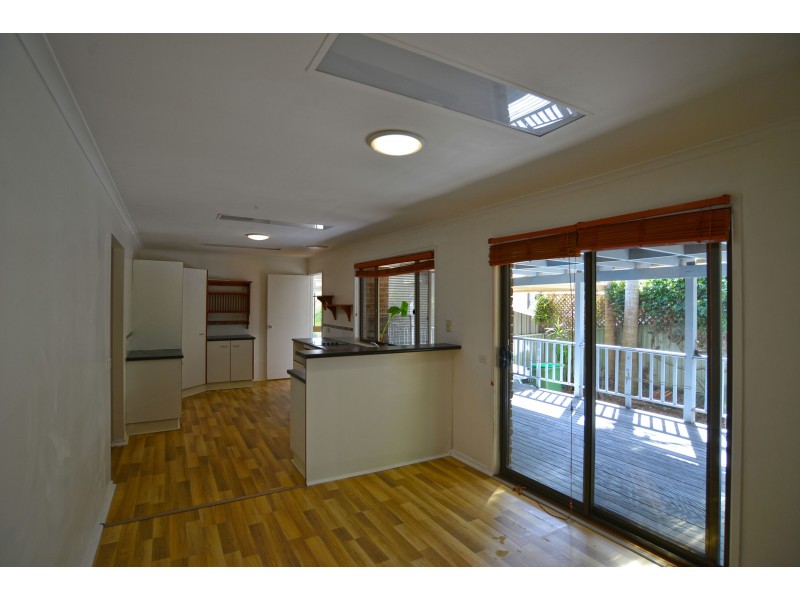 119 Davistown Rd, Saratoga NSW 2251