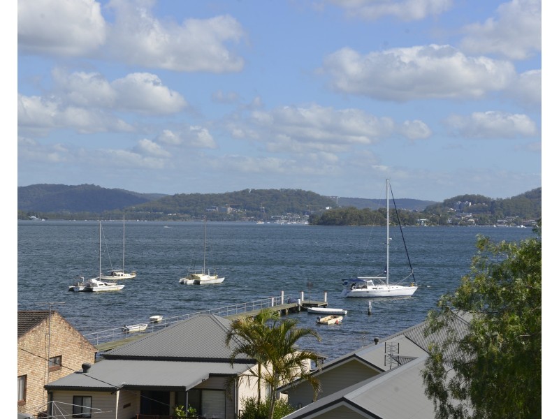 96 Steyne Rd, Saratoga NSW 2251