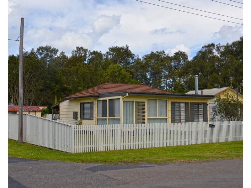 33 Kincumber Cr, Davistown NSW 2251