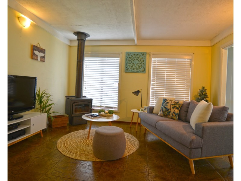 33 Kincumber Cr, Davistown NSW 2251