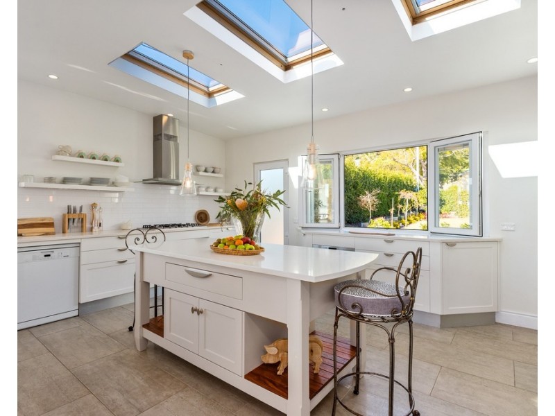 137 Steyne Rd, Saratoga NSW 2251