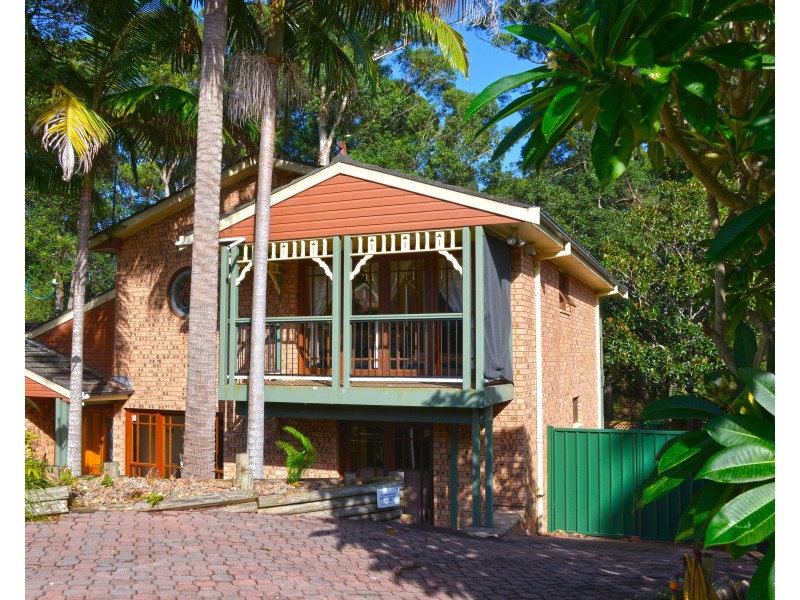 19 Waldron Rd, Kincumber NSW 2251