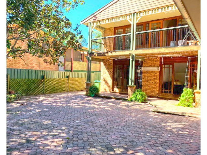 19 Waldron Rd, Kincumber NSW 2251
