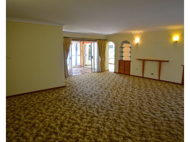 7 Wilkie King Ave, Saratoga NSW 2251