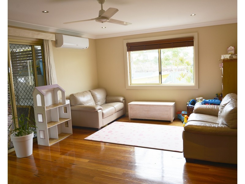 22 Pine Ave, Davistown NSW 2251