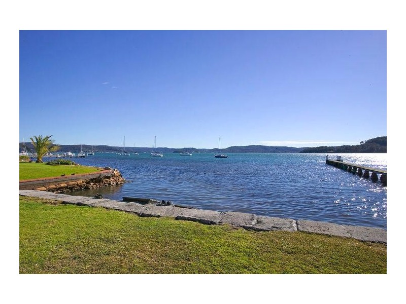 37 Steyne Rd, Saratoga NSW 2251