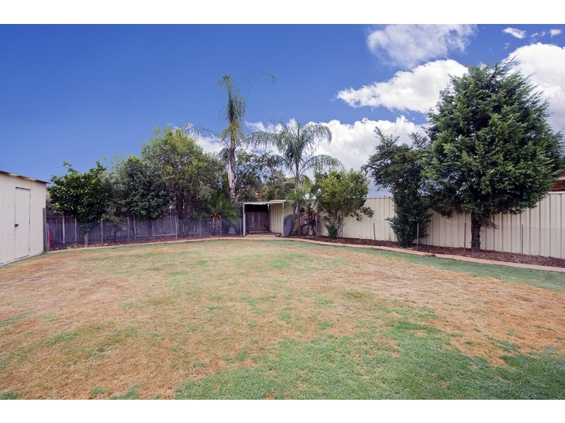 16 Kiber Drive, Glenmore Park NSW 2745