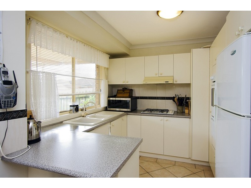 8 Brady Place, Glenmore Park NSW 2745