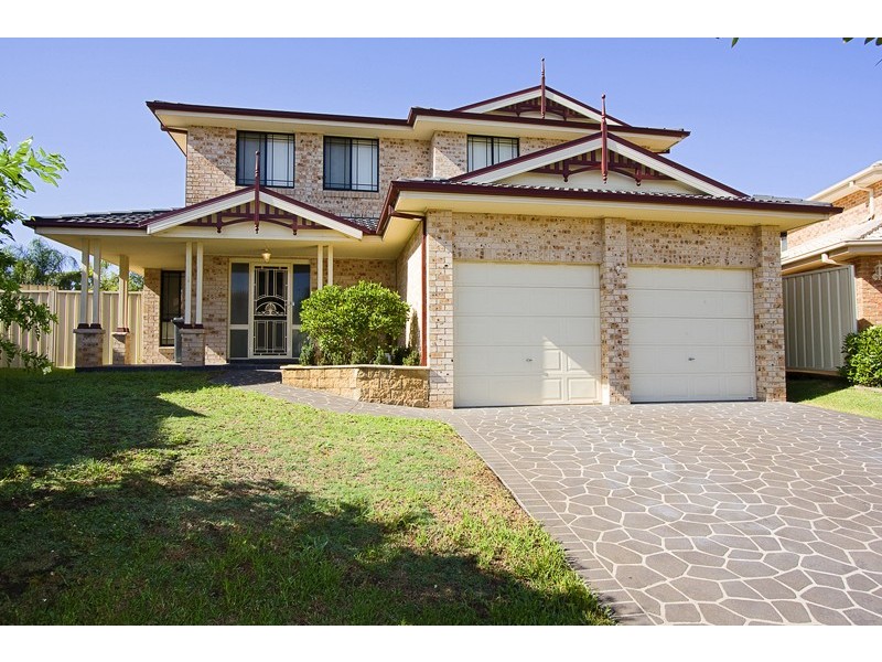 14 Waterford Way, Glenmore Park NSW 2745