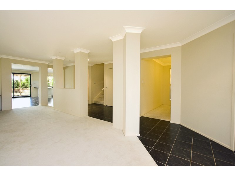 14 Waterford Way, Glenmore Park NSW 2745