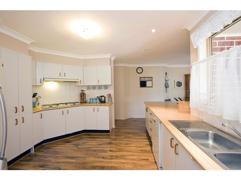 21 Thornbill Crescent, Glenmore Park NSW 2745