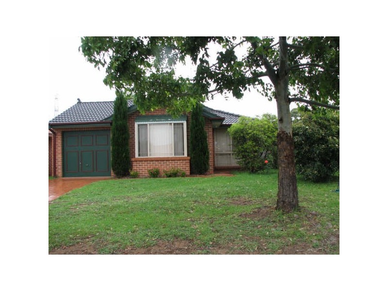 4 Sheoak Place, Glenmore Park NSW 2745