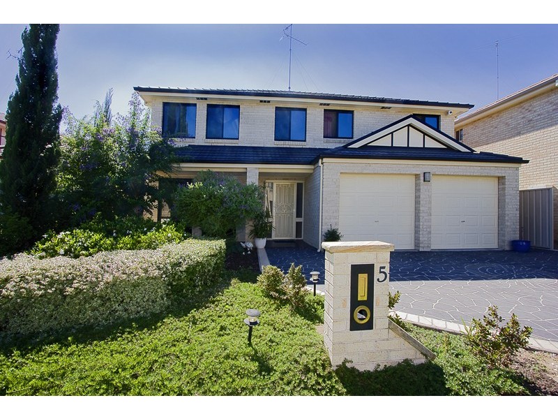 5 Avalon Crescent, Glenmore Park NSW 2745