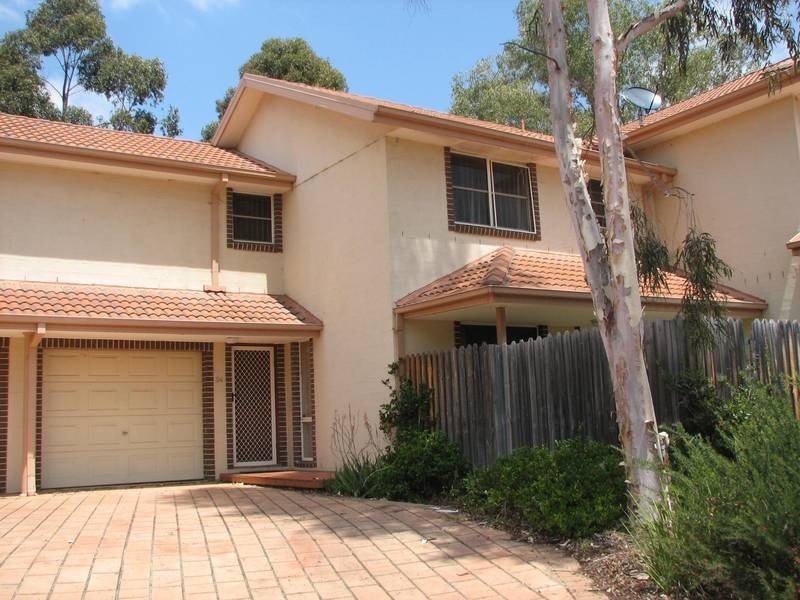 24 Wentworth Gardens, Glenmore Parkway, Glenmore Park NSW 2745