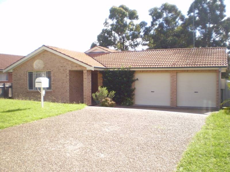 9 Lehmann Avenue, Glenmore Park NSW 2745