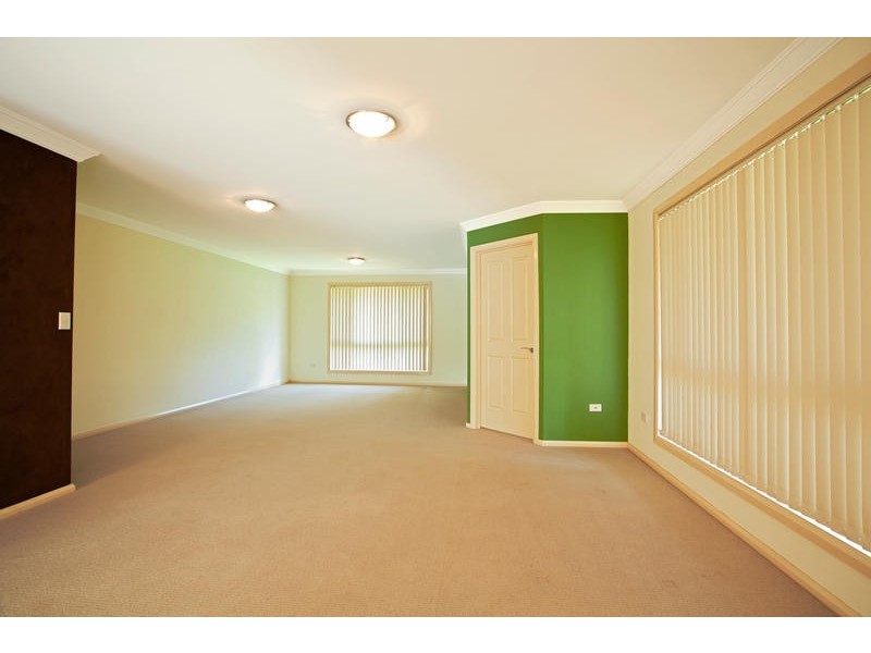 13a Mowla Avenue, Jamisontown NSW 2750