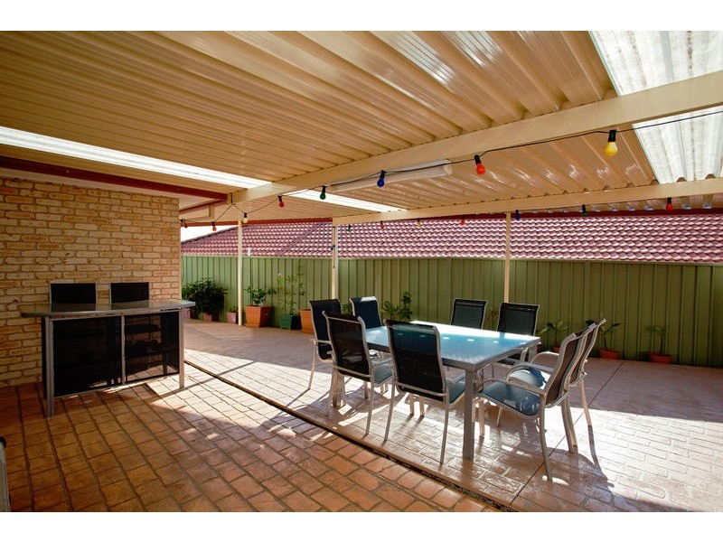 11 Thornbill Crescent, Glenmore Park NSW 2745