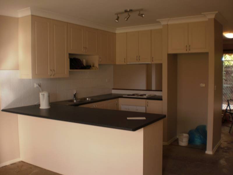 2/14a Stapley Street, Kingswood NSW 2747