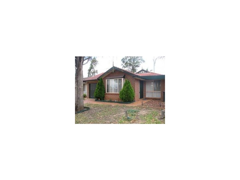 12 Ferntree Close, Glenmore Park NSW 2745