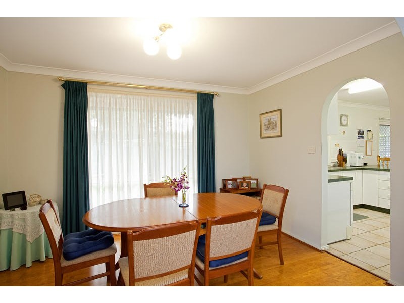 6 Viola Place, Glenmore Park NSW 2745