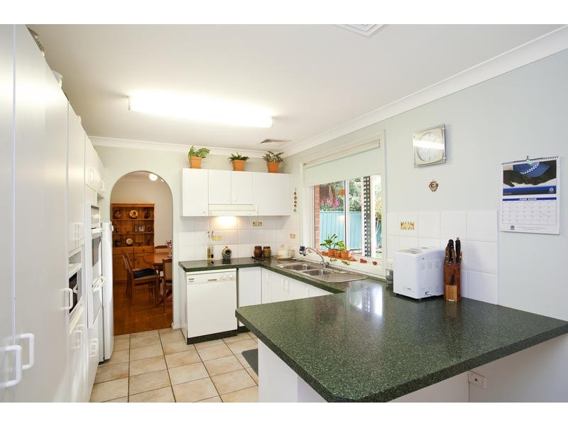 6 Viola Place, Glenmore Park NSW 2745