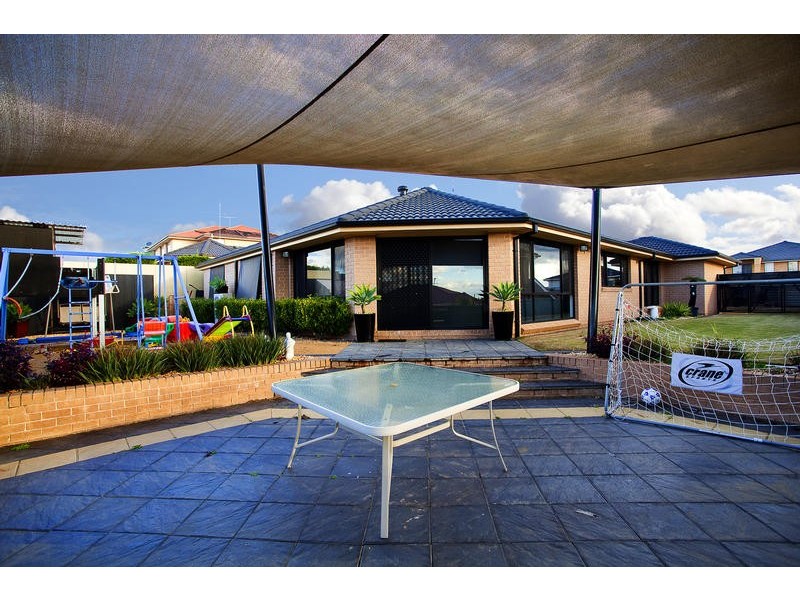 116 Glengarry Drive, Glenmore Park NSW 2745