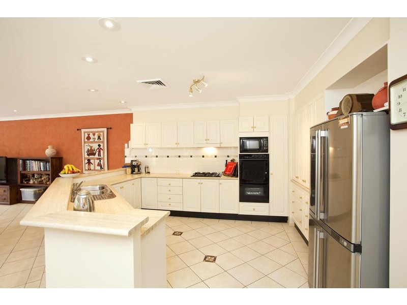 4 Riddell Close, Glenmore Park NSW 2745