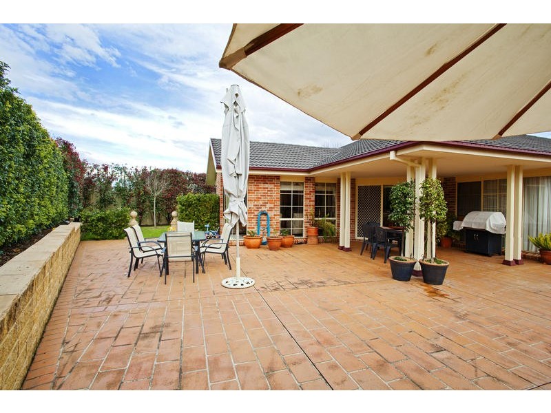 4 Riddell Close, Glenmore Park NSW 2745