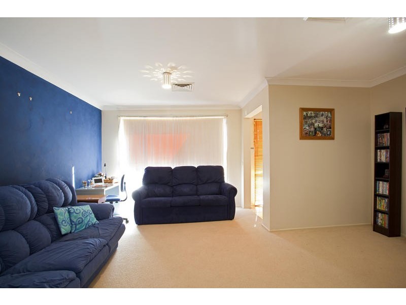 41 Kobina Avenue, Glenmore Park NSW 2745