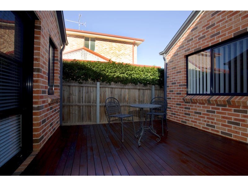 17 Cascade Avenue, Glenmore Park NSW 2745