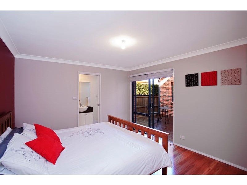 17 Cascade Avenue, Glenmore Park NSW 2745