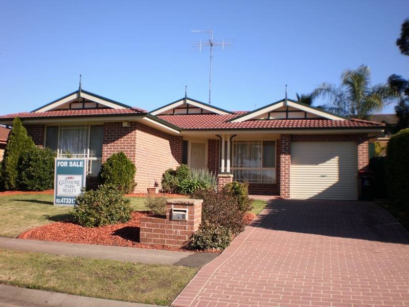 9 Sittella Place, Glenmore Park NSW 2745