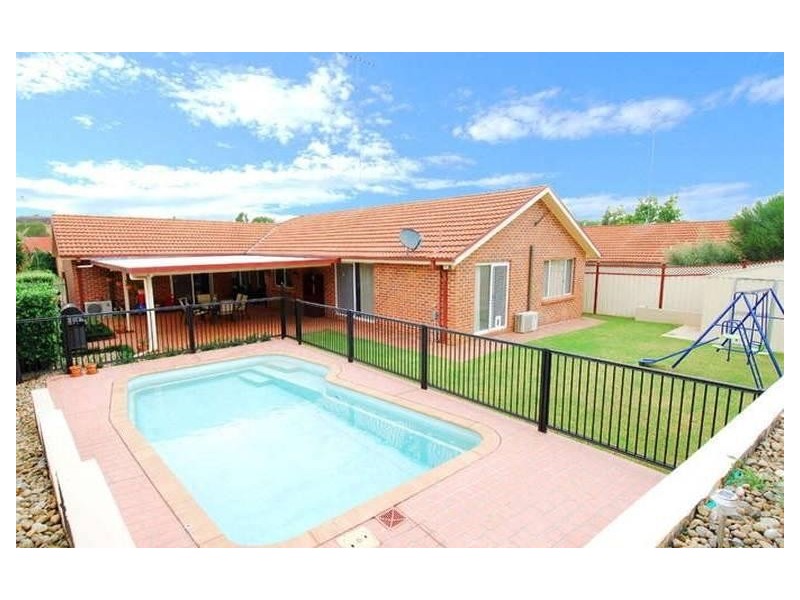 9 Bulu Drive, Glenmore Park NSW 2745