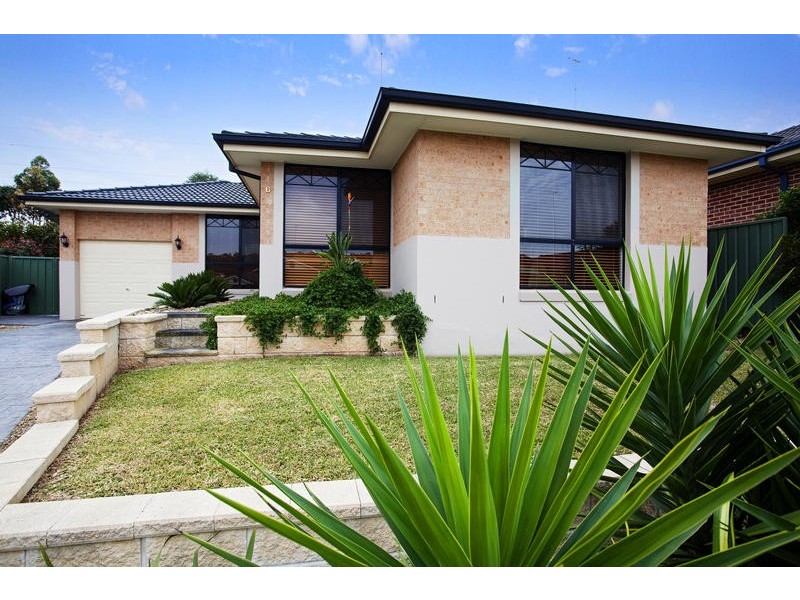 6 Butcherbird Place, Glenmore Park NSW 2745