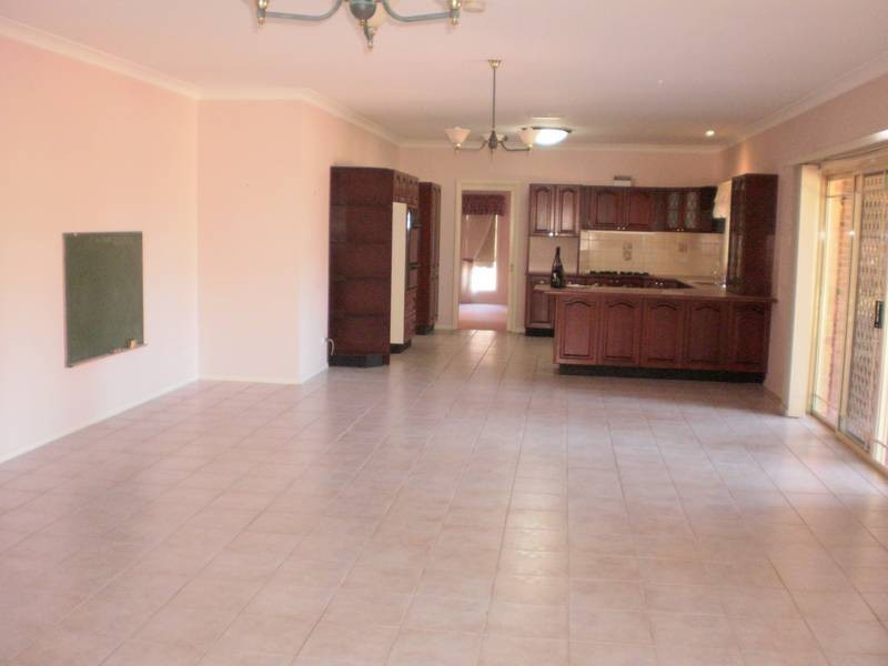 Willeroo Drive, Windsor Downs NSW 2756