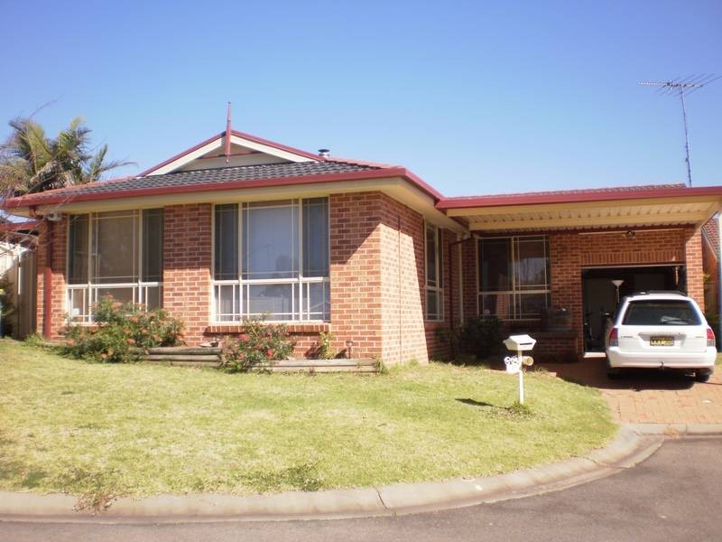 9 Becke Court, Glenmore Park NSW 2745