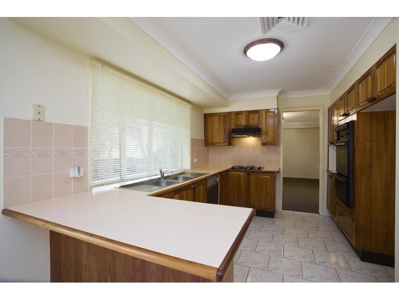 6 Azalea Court, Glenmore Park NSW 2745