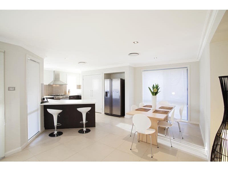 19 Bangalla Parade, Glenmore Park NSW 2745