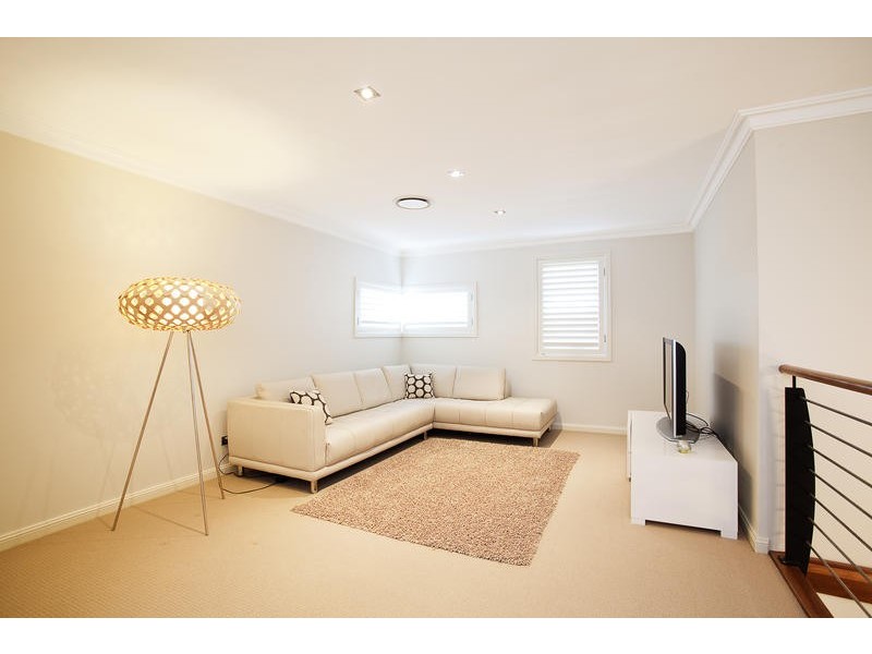 19 Bangalla Parade, Glenmore Park NSW 2745