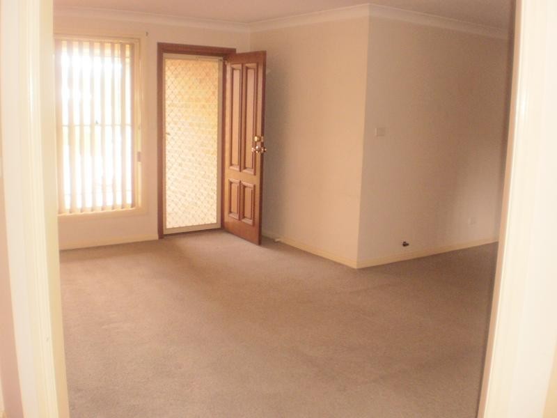 3B Esson Place, Glenmore Park NSW 2745